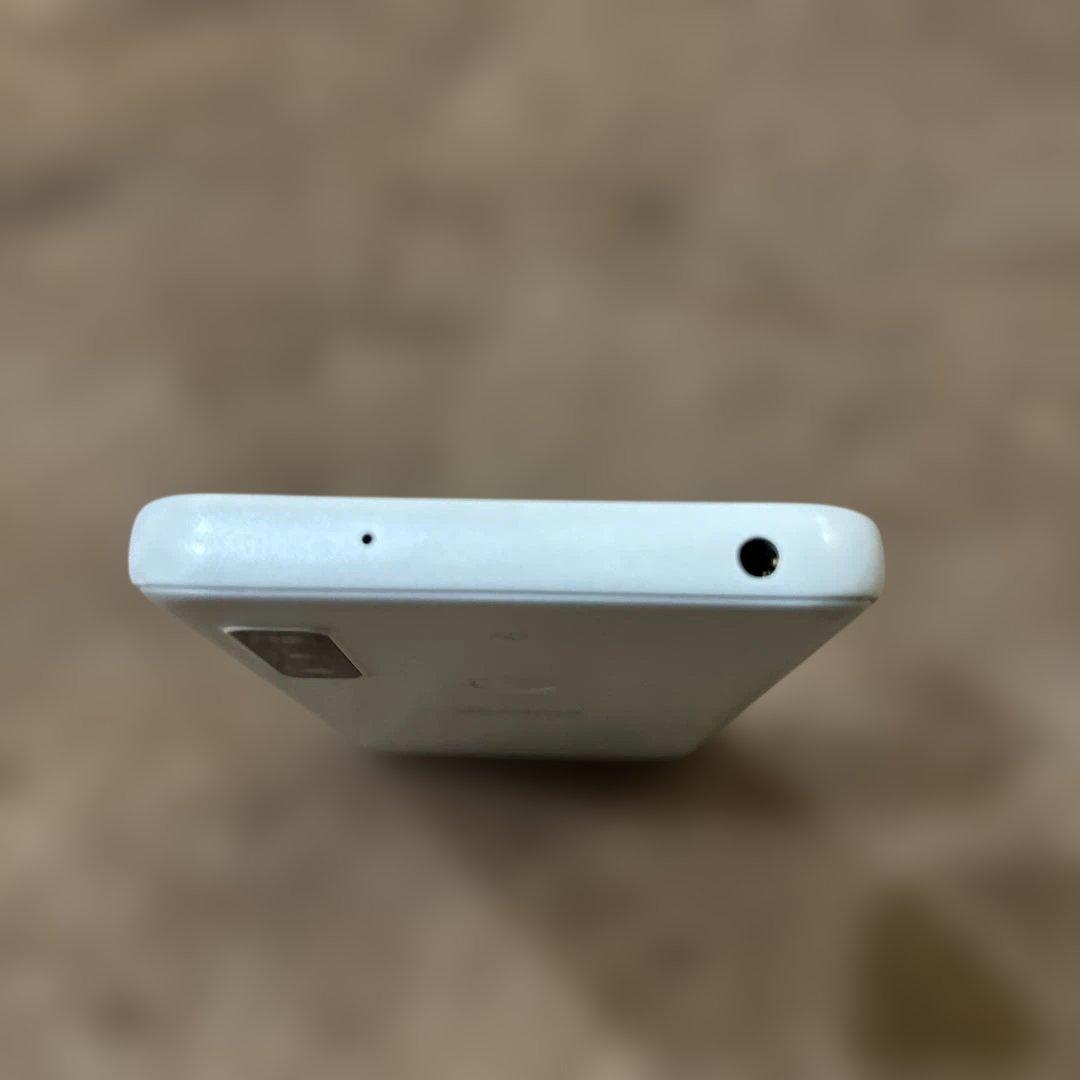 docomo arrows We F-51B ホワイト SIMロック解除済