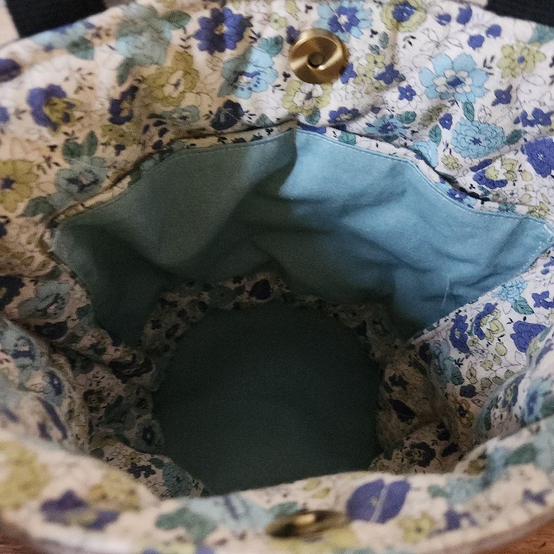 ゆ*ら様 コヤンイサムチョン　ニャンの毛糸のカゴバック　ハンドメイド