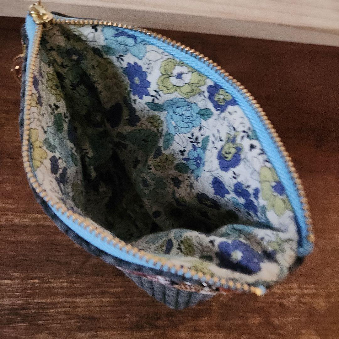 ゆ*ら様 コヤンイサムチョン　ニャンの毛糸のカゴバック　ハンドメイド