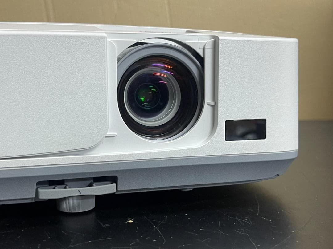 NEC プロジェクター本体 M311X ランプ207時間 残量96%
