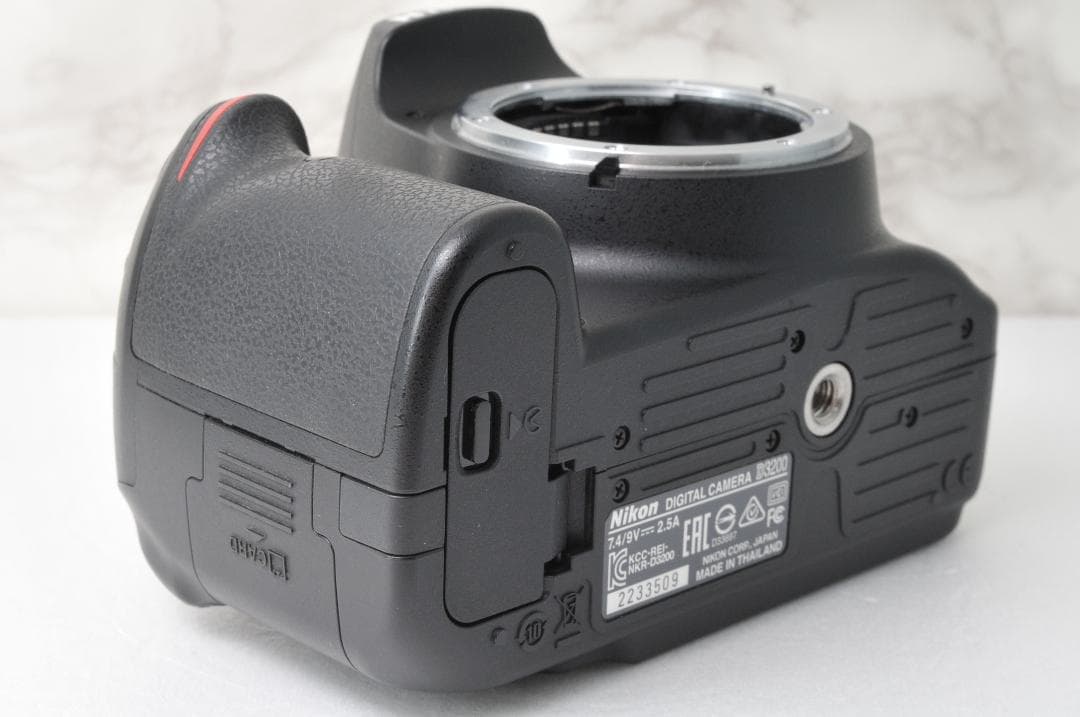 美品 Nikon D3200⭐️スマホ転送 ガイド機能 動作確認済み 一眼レフ