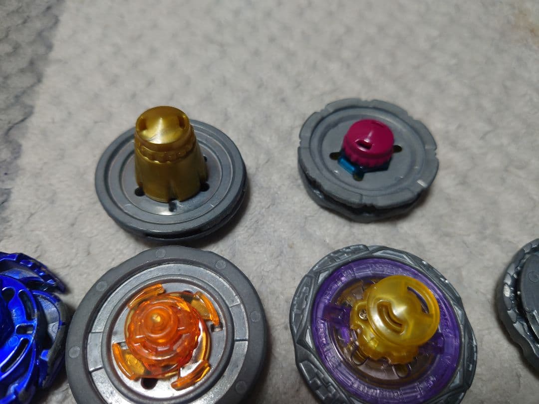 メタルファイト ベイブレード 10個まとめ売り オマケ付き