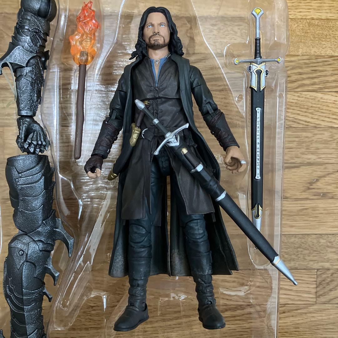 ダイアモンドセレクト アラゴルン 7インチアクションフィギュア