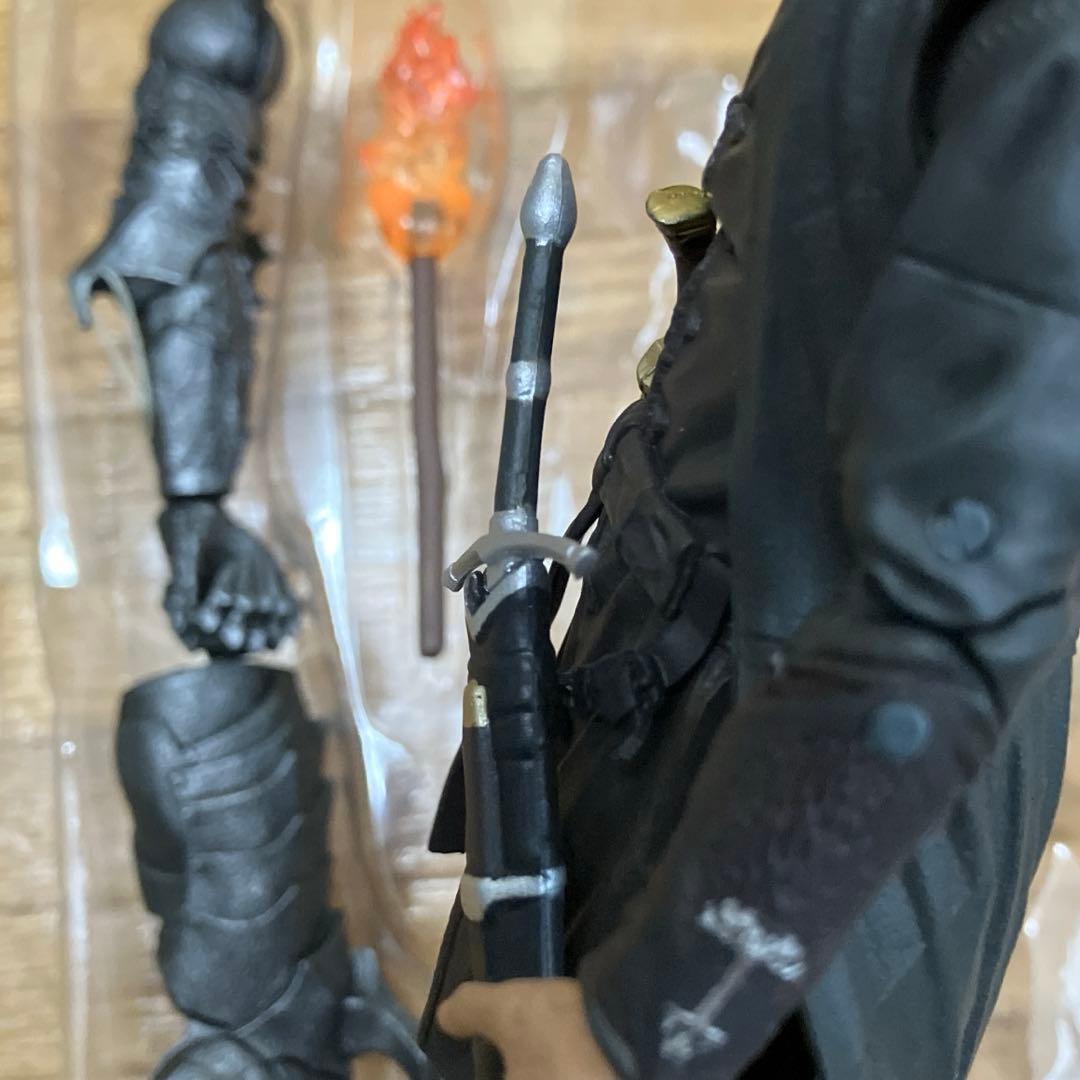 ダイアモンドセレクト アラゴルン 7インチアクションフィギュア