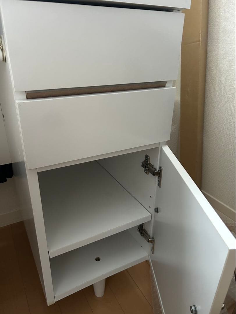 ホワイトデスク〔完成品•送料無料〕