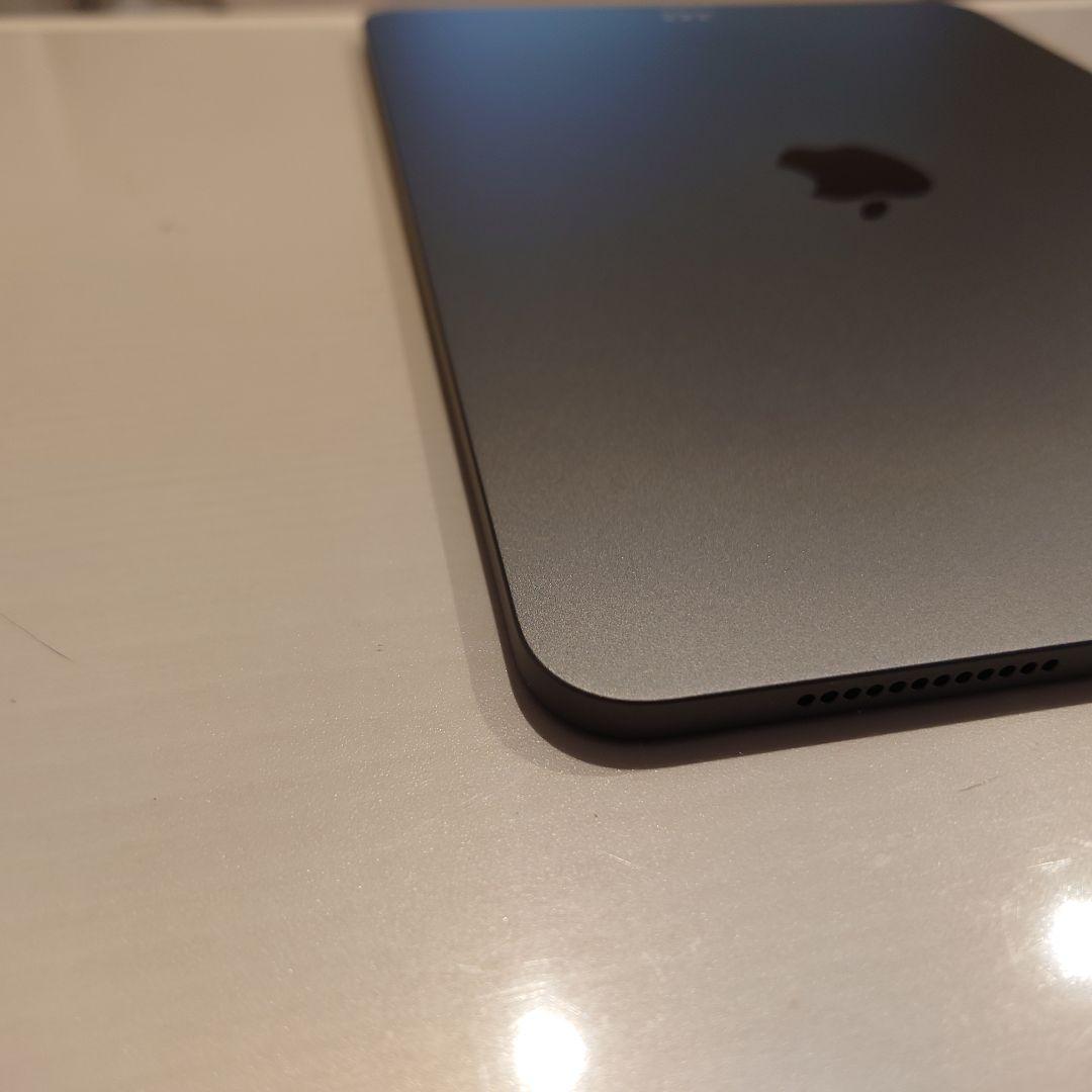 【極美品】iPad Air (第5世代) Wi-Fi 64GB スペースグレイ