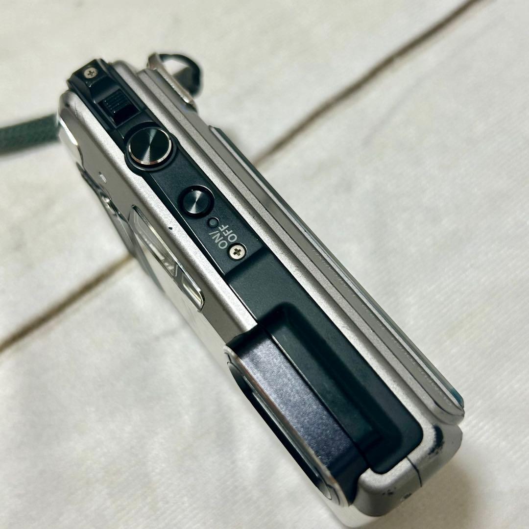 【動作確認済み】オリンパス TOUGH TG-820 防水デジカメ