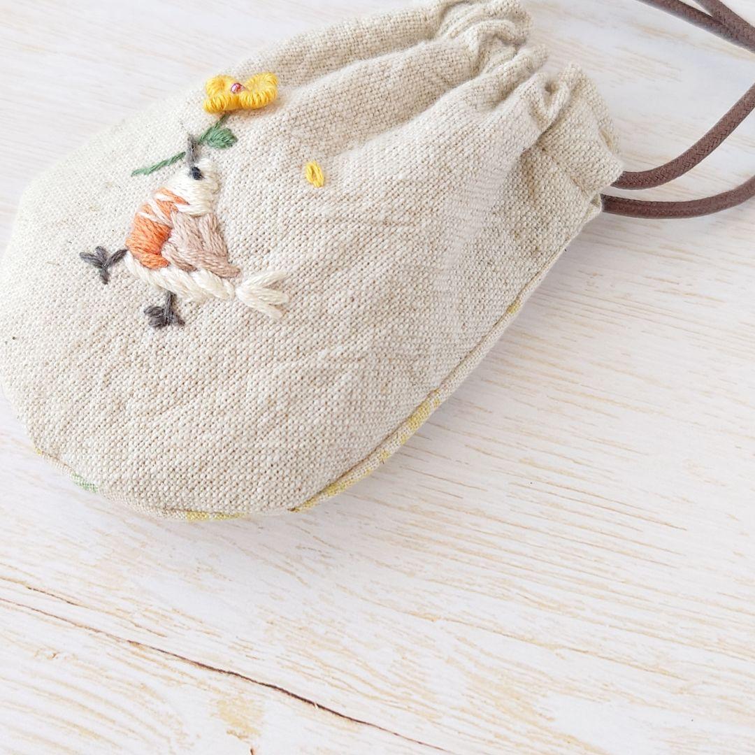 ちっちゃな巾着サシェ/詰替えタイプ【こまどりと黄色い花】