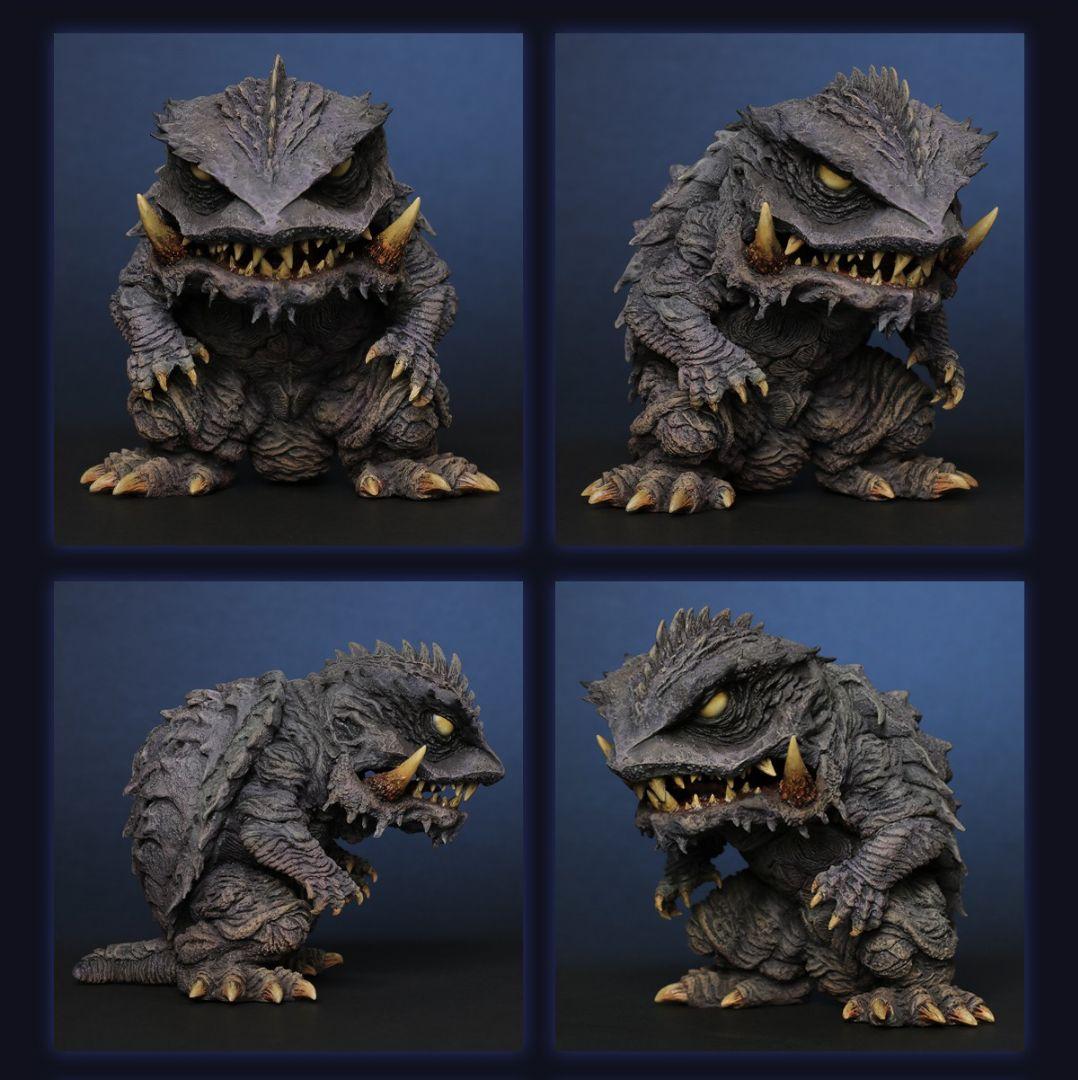 デフォリアル　トラウマガメラ　1999　少年リック　限定　フィギュア　イリス