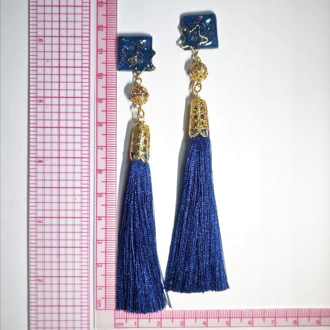 【1278】レジンモチーフとタッセルのピアス