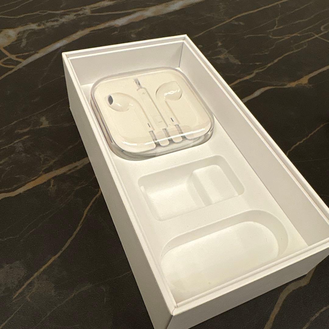 iPhone6s 64GB ゴールド バッテリー残量81%