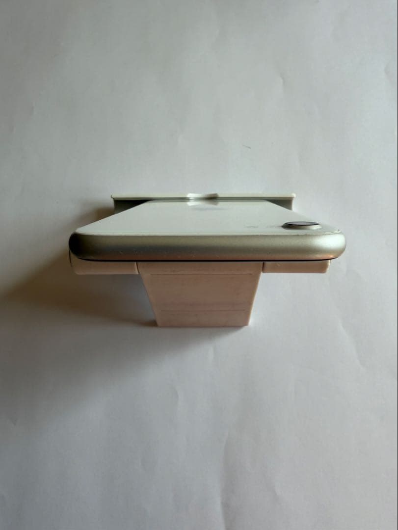 【美品】iPhone SE2 64GB SIMフリー 本体 即発送❣️