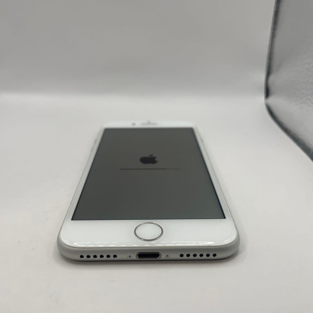 1.267 Softbank 美品　iPhone7 動作確認済み　96%