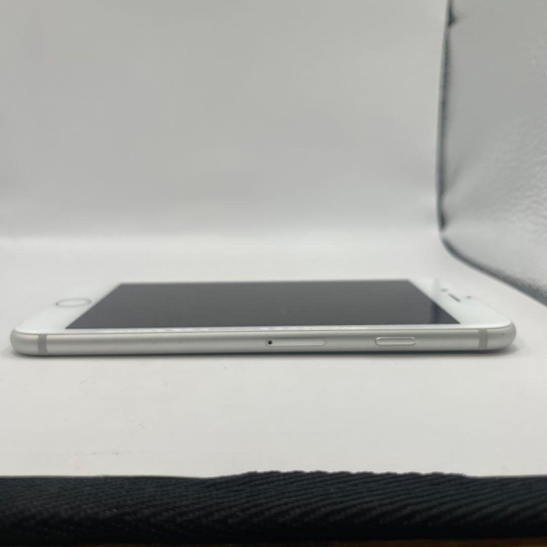 1.267 Softbank 美品　iPhone7 動作確認済み　96%