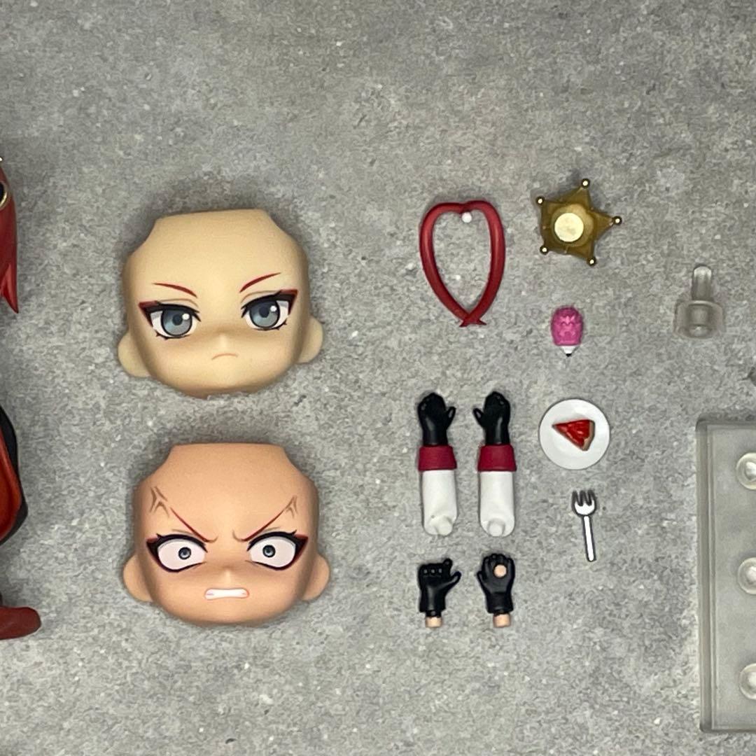 ねんどろいど　ツイステッドワンダーランド　リドル、エース、デュース　3体セット