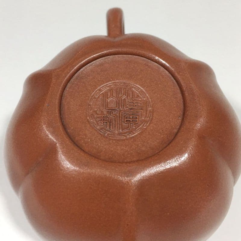 宜興  紫砂壷  菱花壺  工芸品  美術品 置物