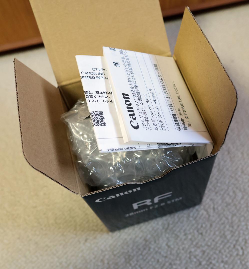 【極美品】Canon RF28mm F2.8 STM　プロテクター付