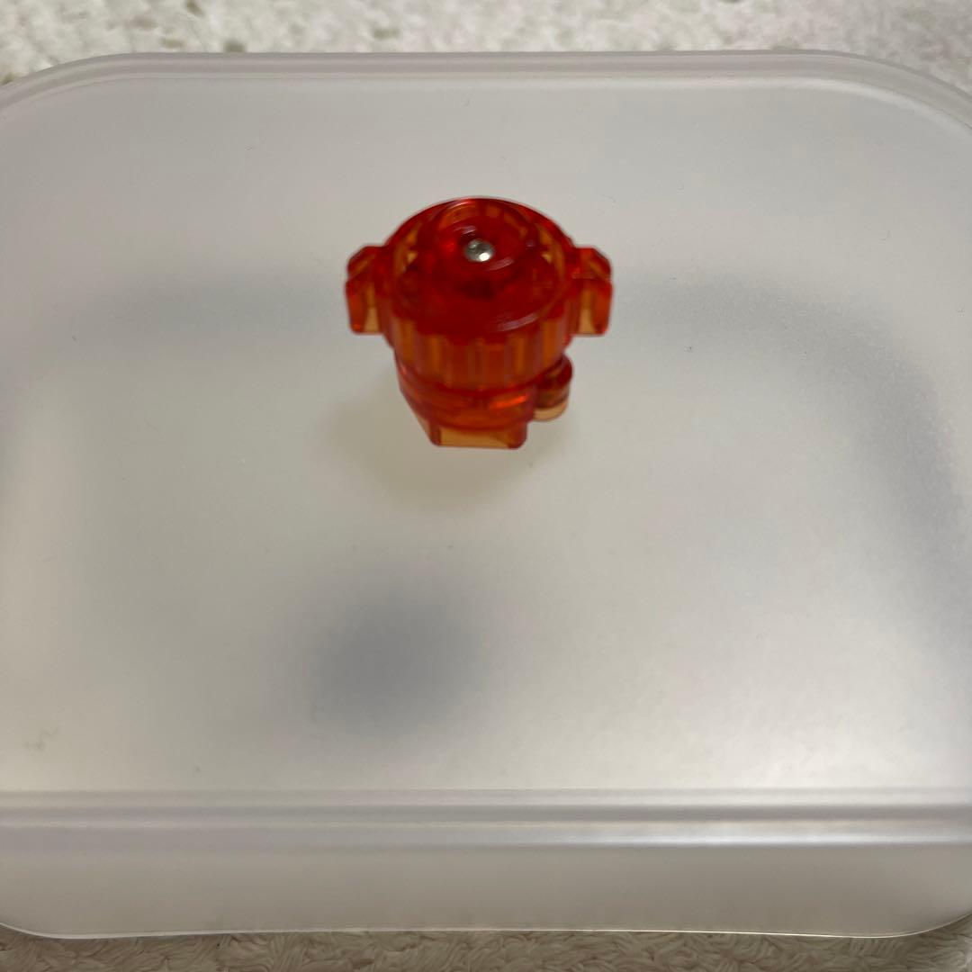 メタルファイトベイブレード　新品　F230 スピントラック　超レア