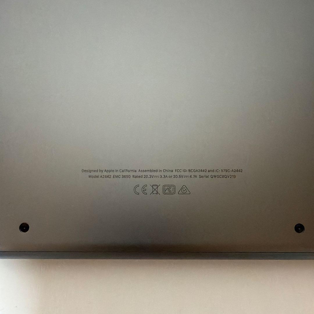 MacBookPro M1Pro 14インチ A2442 MKGP3J/A