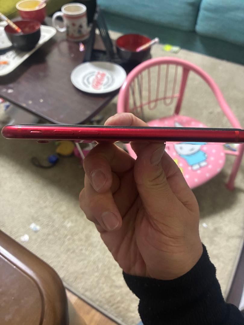 iPhone SE 第2世代　バッテリー100%