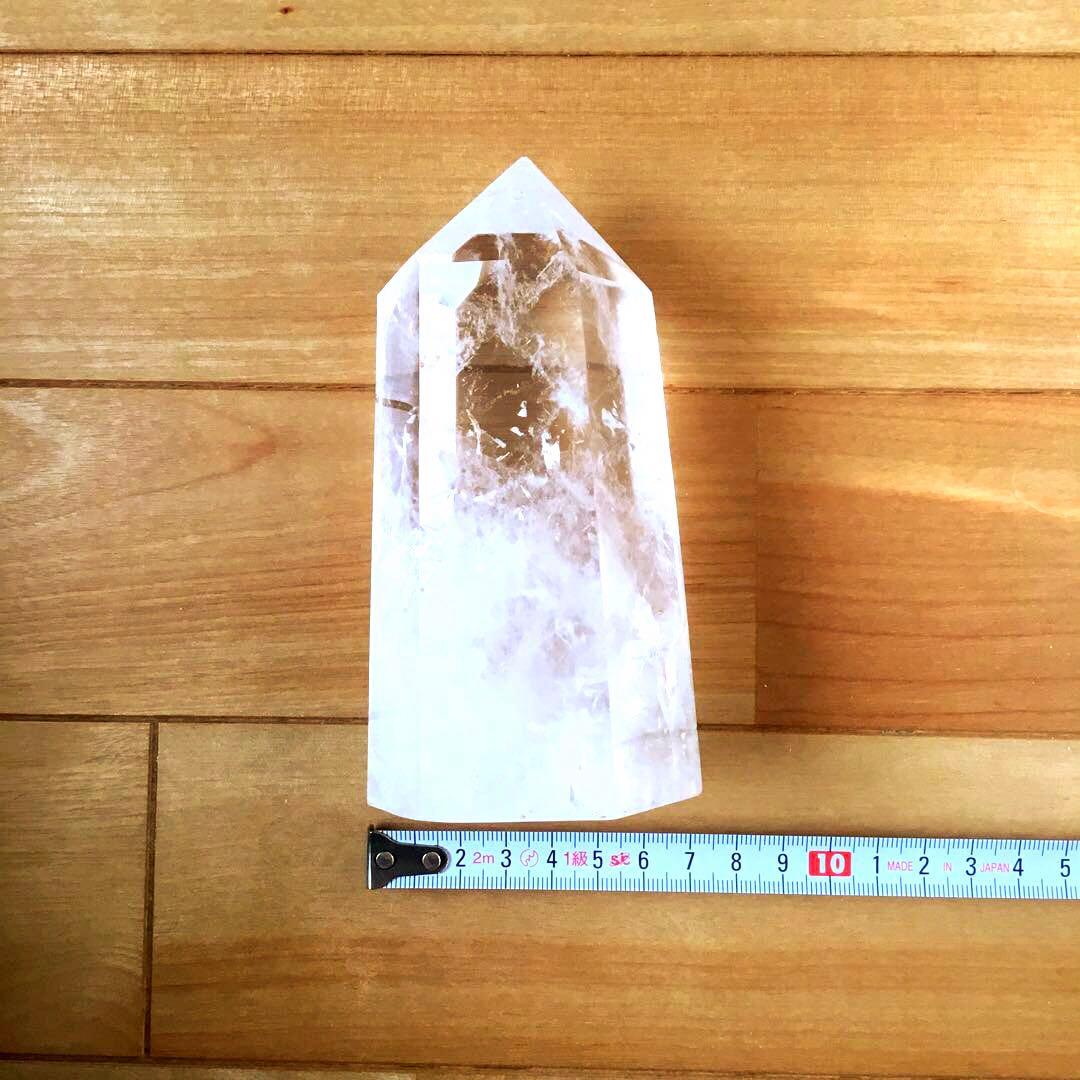 天然水晶　大きめ水晶ポイント750g ブラジル産天然石　パワーストーン　置物