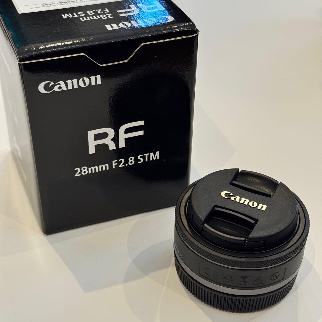 Canon EOS R100 レンズセット(RF28mm F2.8)