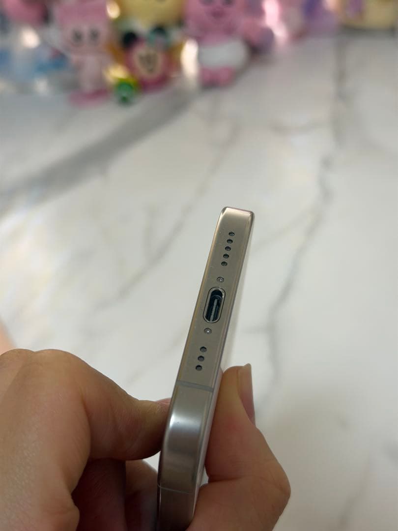 ♡iPhone16Pro ホワイト128GB箱充電器付き♡