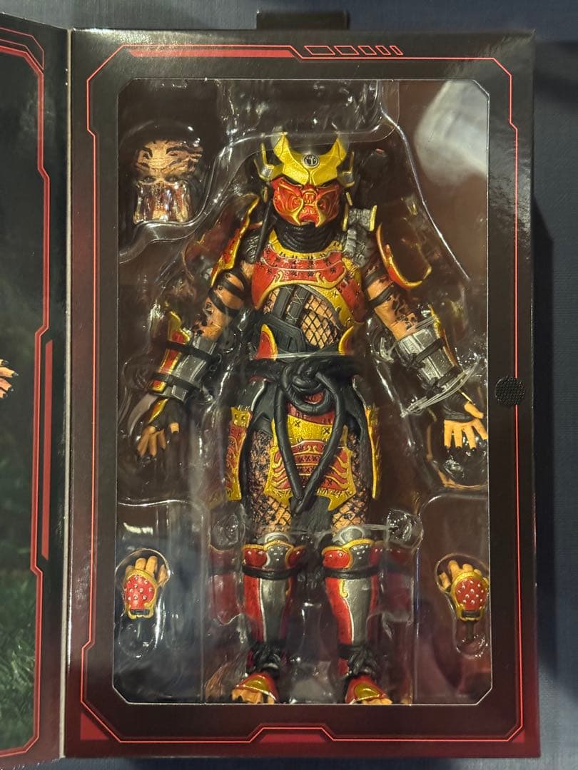 新品未開封 NECA ネカ 7インチ アルティメット サムライプレデター