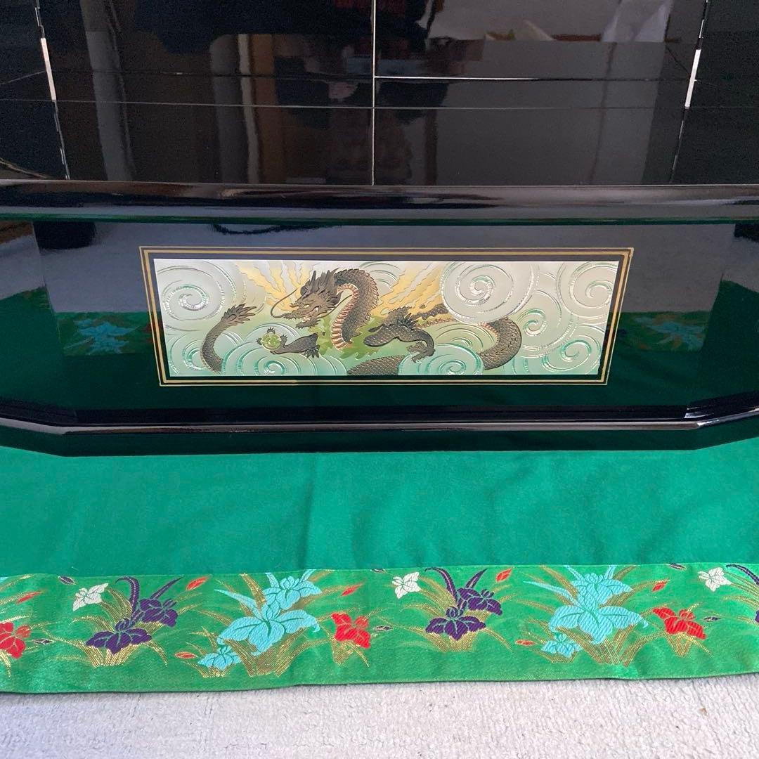 五月人形　彫金　飾り棚＆あやめ