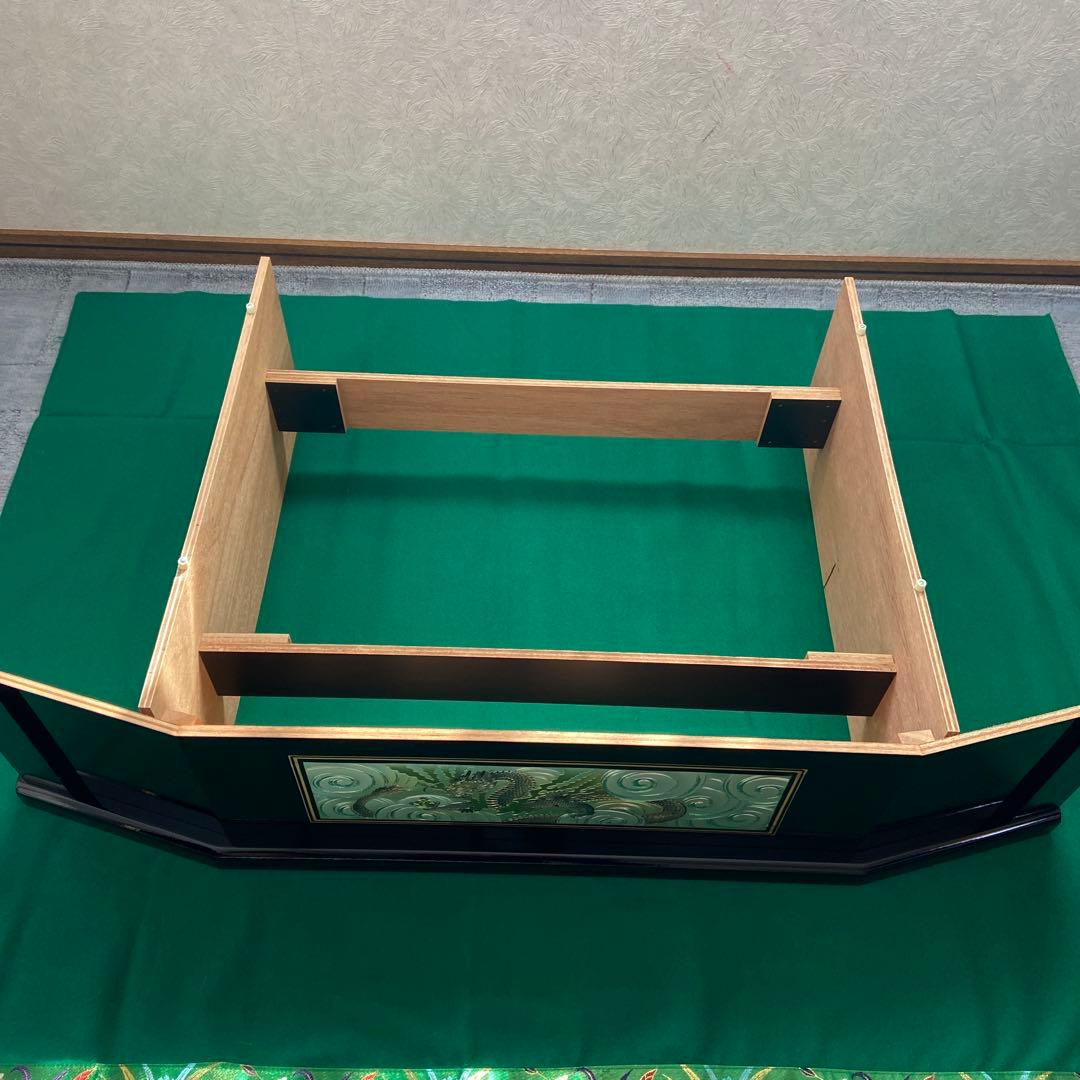 五月人形　彫金　飾り棚＆あやめ