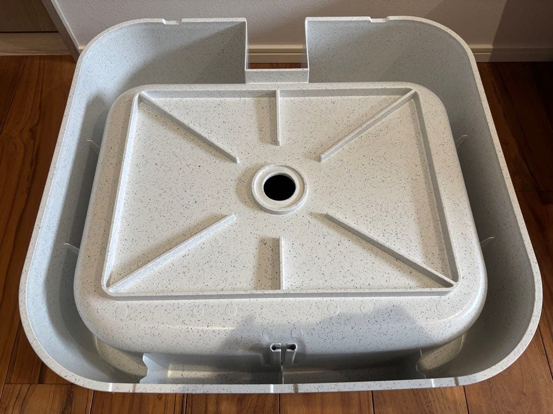 【新品未使用】 マエザワ 前澤化成工業 水栓パン 埋め込みタイプ SP-U550