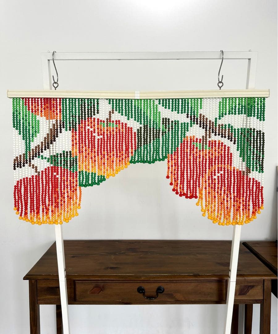 ヴィンテージ ビーズカーテン　珠のれん　りんご柄　アップル　昭和レトロ