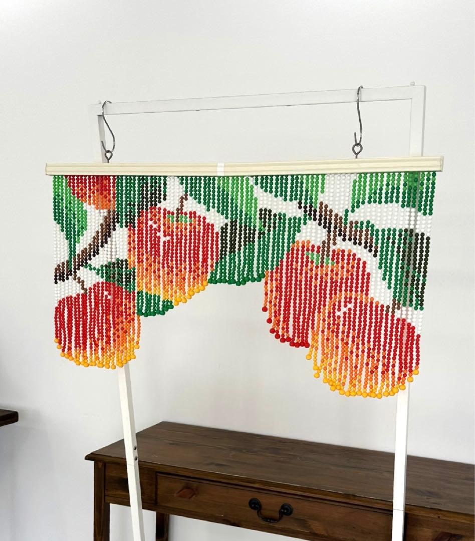 ヴィンテージ ビーズカーテン　珠のれん　りんご柄　アップル　昭和レトロ