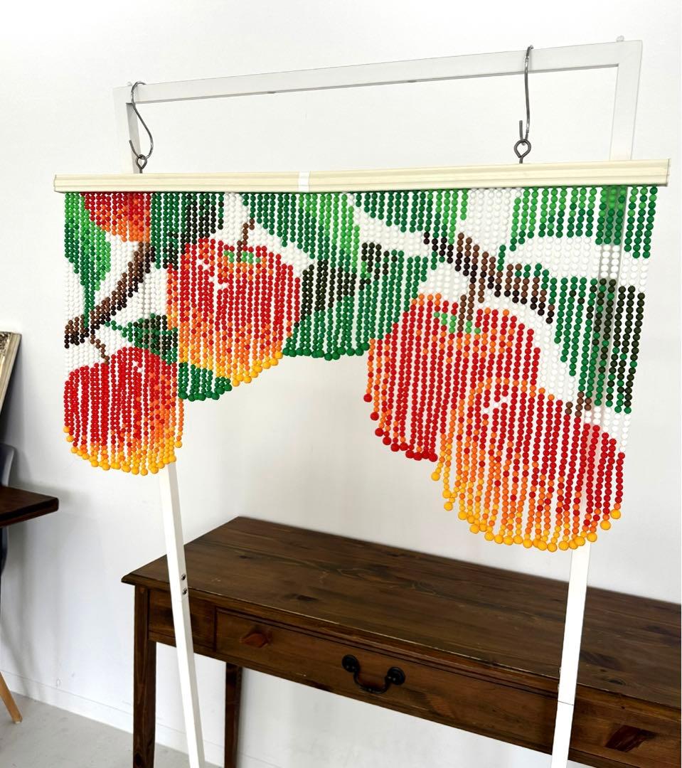 ヴィンテージ ビーズカーテン　珠のれん　りんご柄　アップル　昭和レトロ