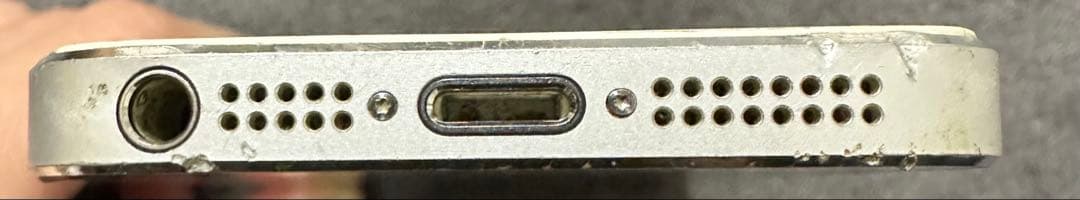 iPhone5 32GBホワイト&シルバー　SoftBank ソフトバンク