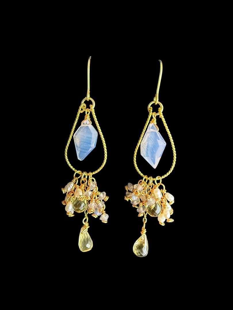 【天然石】スコロライト×レモンクォーツ⭐︎ピアス⭐︎NO.316