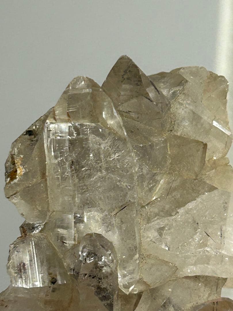 スカルドゥ産 スモーキークォーツ ブラックトルマリン共生クラスター