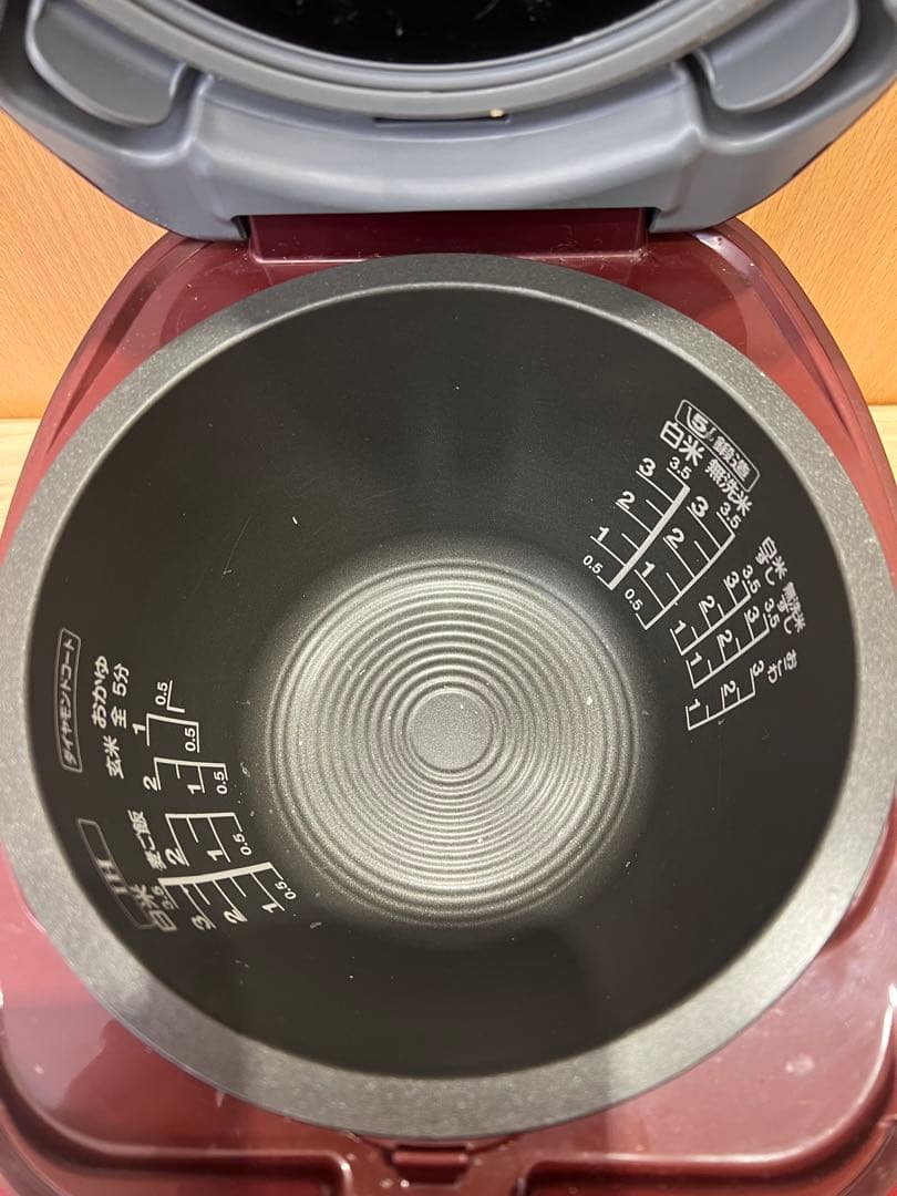 21年製　東芝 3.5合 一人暮らし IHジャー炊飯器 RC-6XM