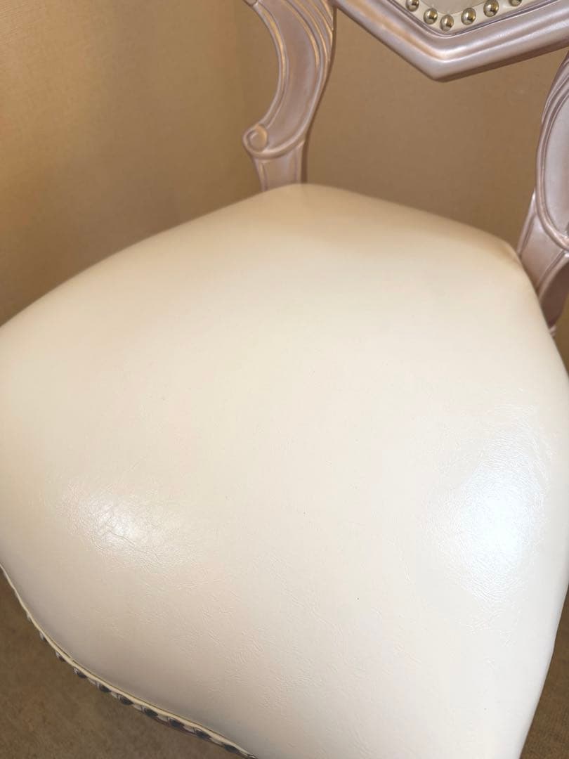 ウェリントン ハートチェア Sサイズ （ホワイト）