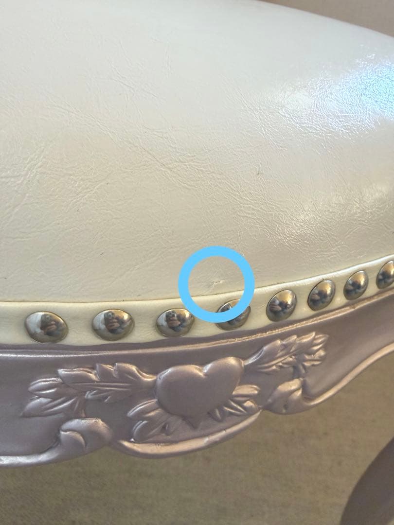 ウェリントン ハートチェア Sサイズ （ホワイト）