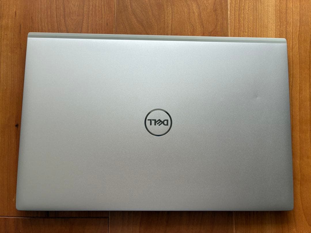 Windowsノート本体 DELL Inspiron 13 5300 core i5 8G