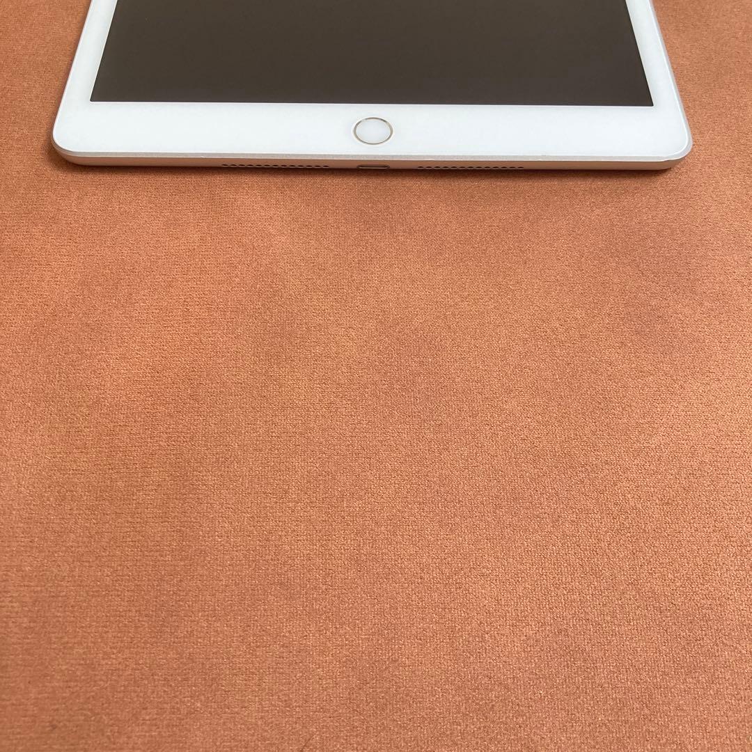 527【早い者勝ち】iPad8 第8世代 32GB SIMフリー☆