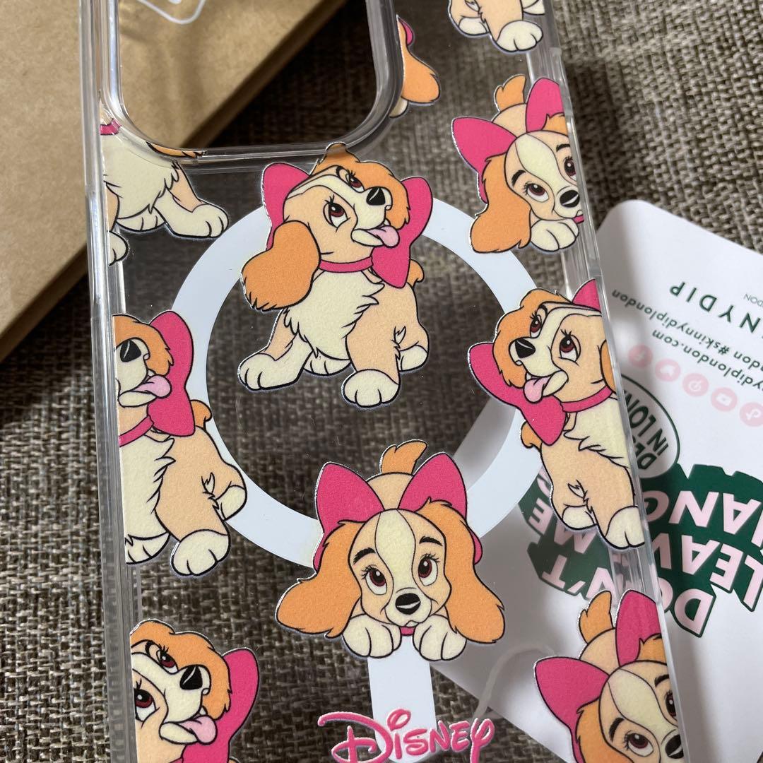 新品未使用　iPhone15proケース　マグセーフ対応　レディ