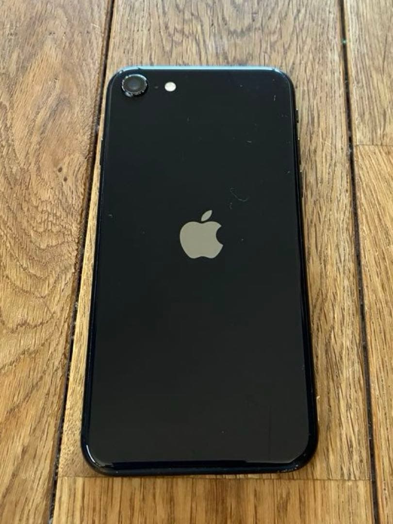 iPhone SE 第3世代 128GB ミッドナイト 最大容量80% 画面割れ