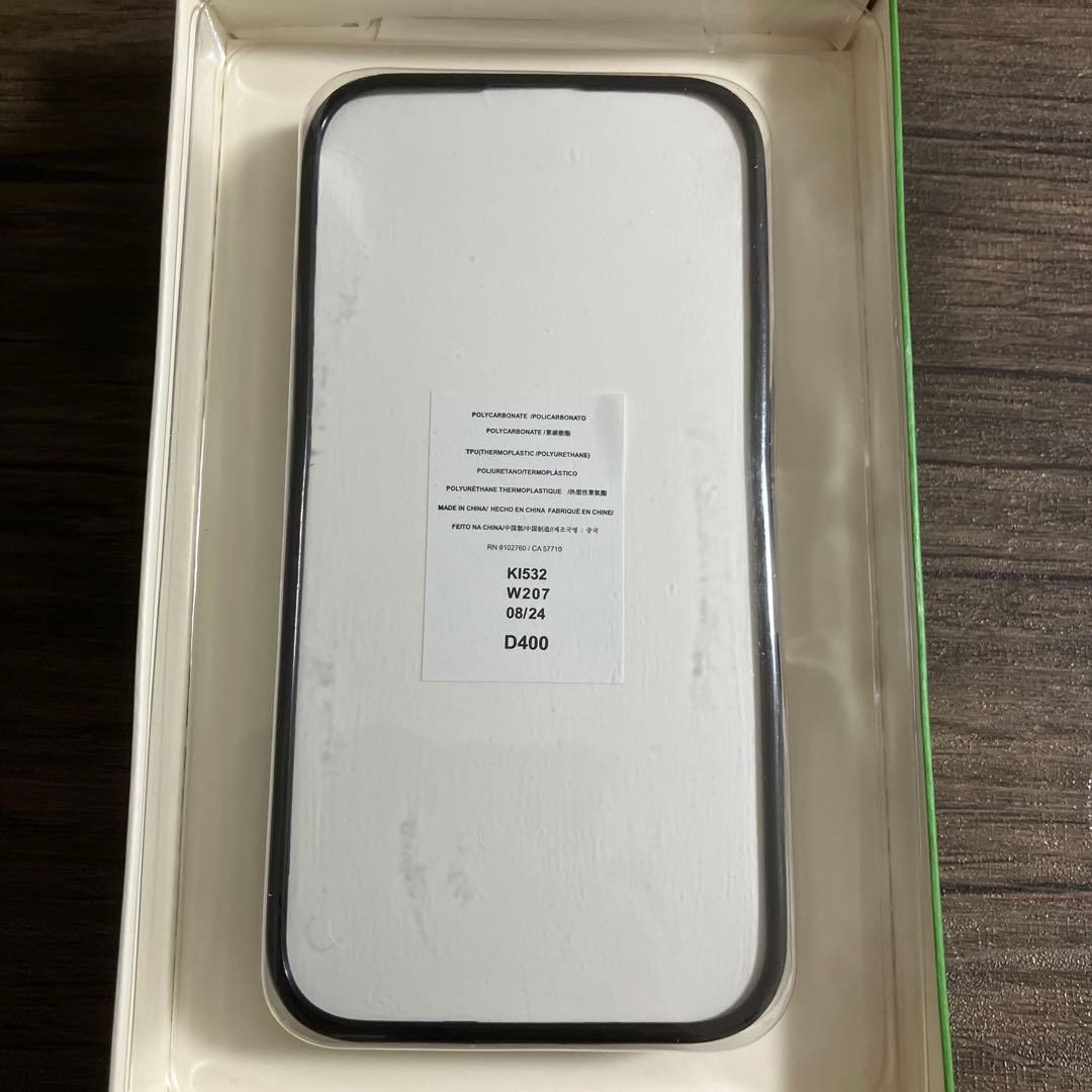 新品　未使用　ケイトスペード　iPhone15proケース　プラネット　スター