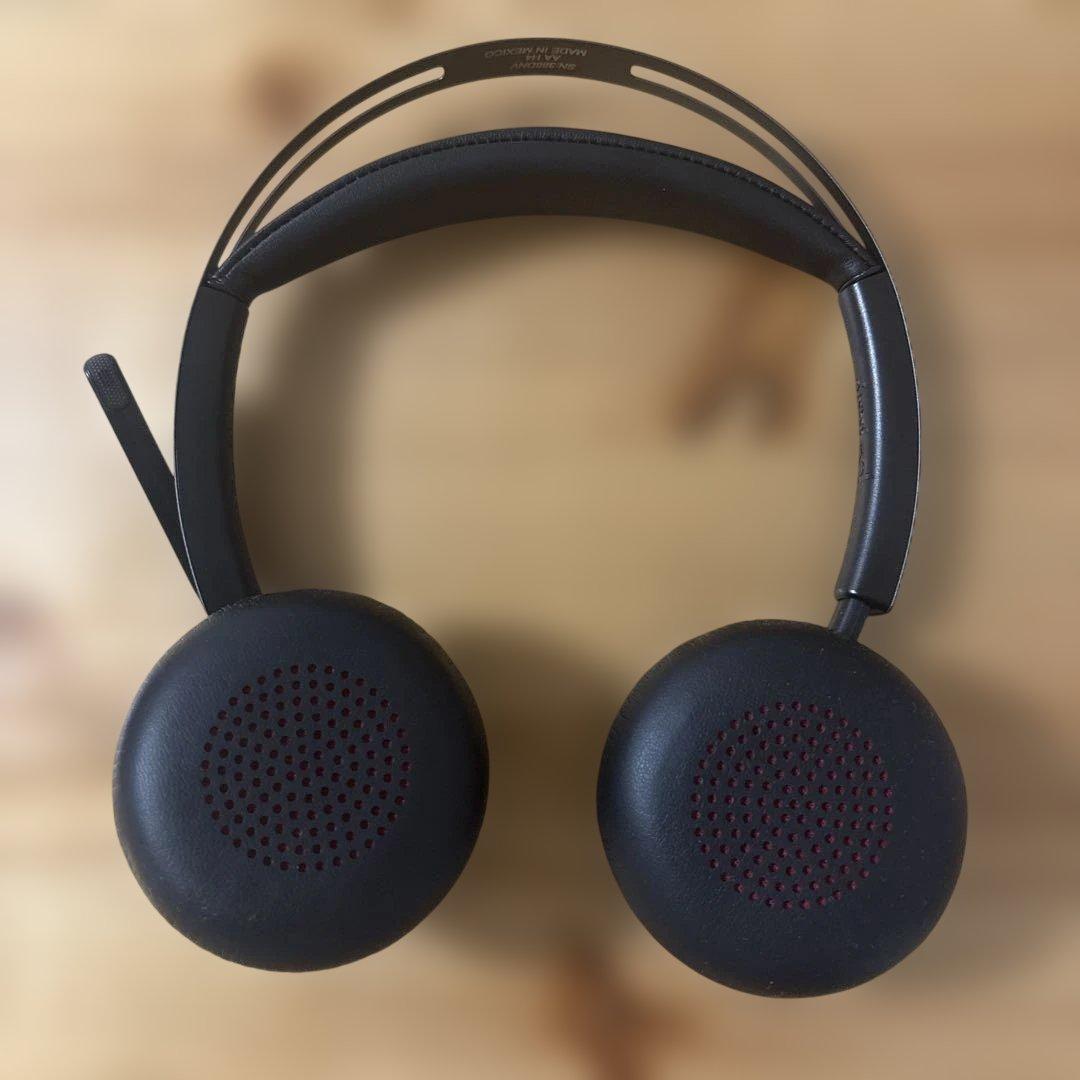 Poly Voyager Focus 2 USB-C ワイヤレスヘッドセット