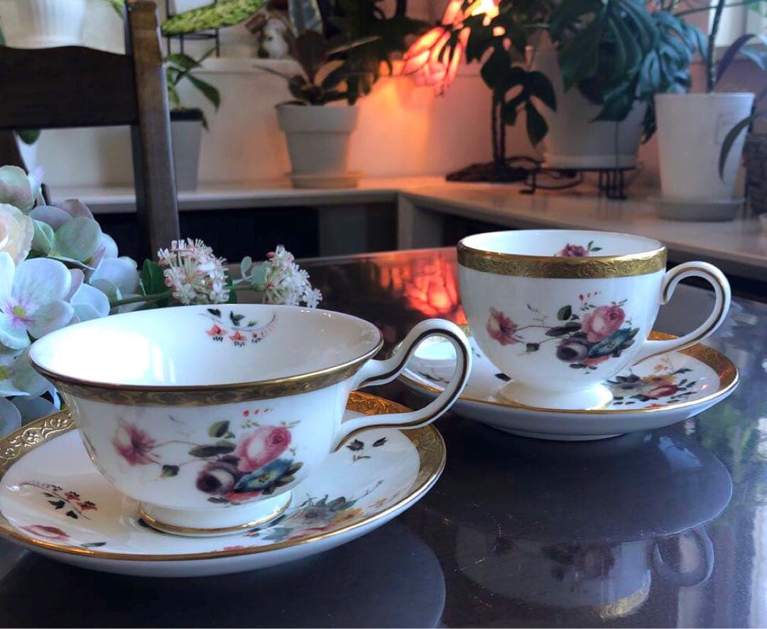 ウェッジウッド　フローラルゴールドカップ&ソーサー2客