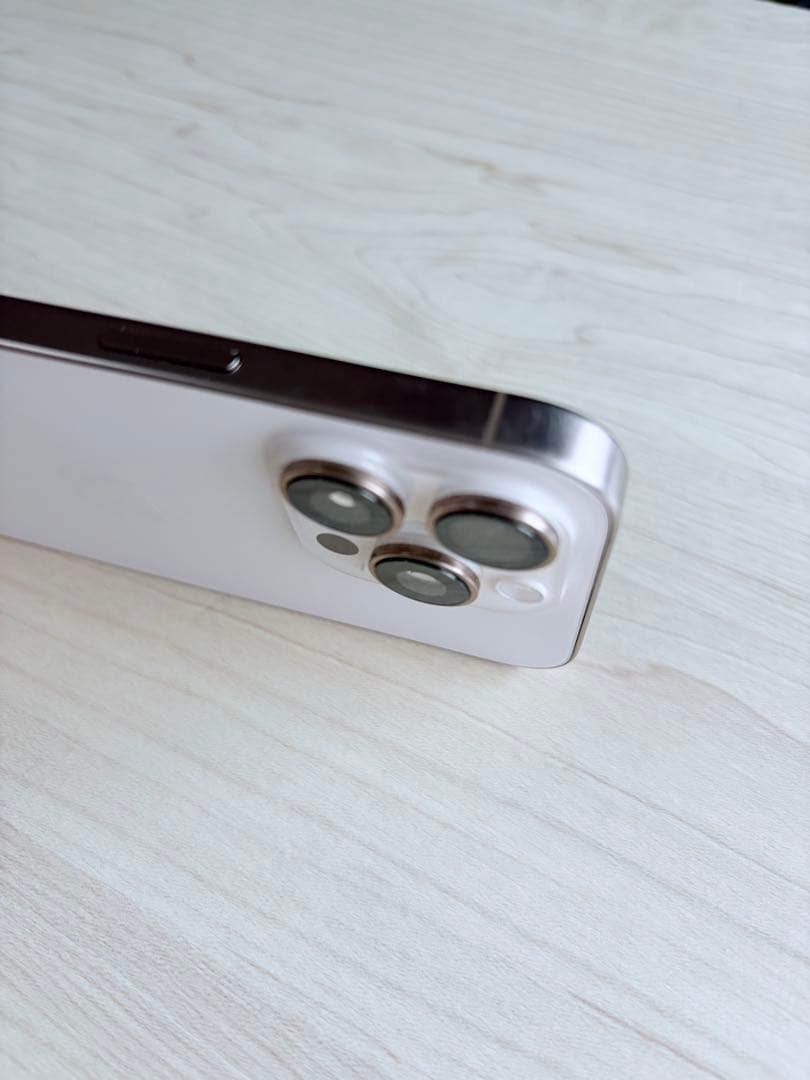 【美品】iPhone16 pro 128GB