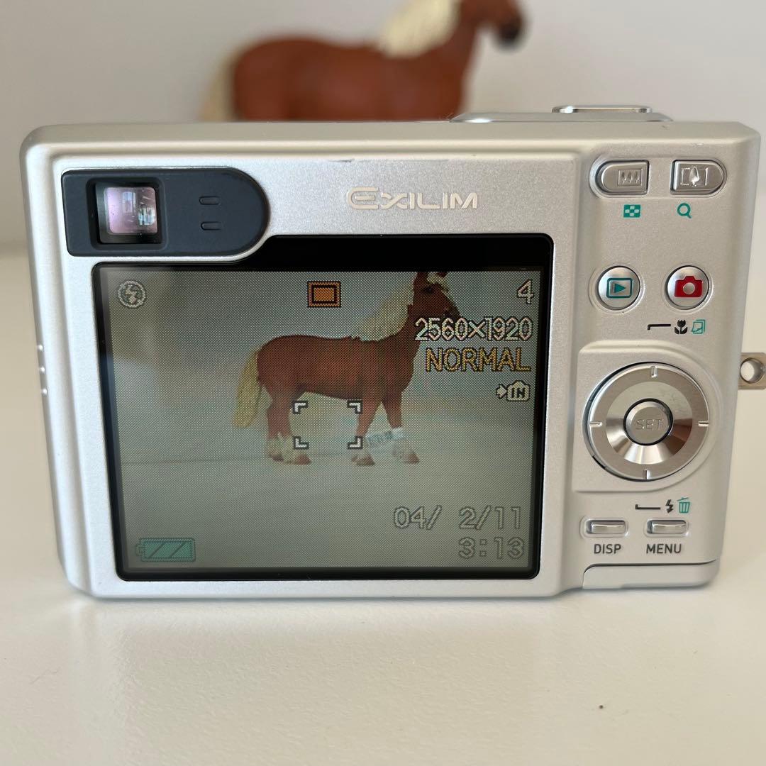 CASIO EXILIM 5.0メガピクセル デジタルカメラ
