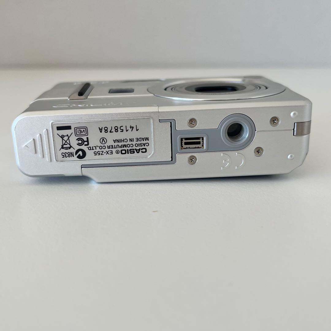 CASIO EXILIM 5.0メガピクセル デジタルカメラ